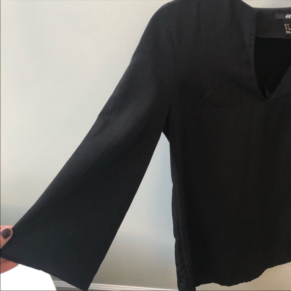 H&M’s black dress/tunic - Picture 3 of 5